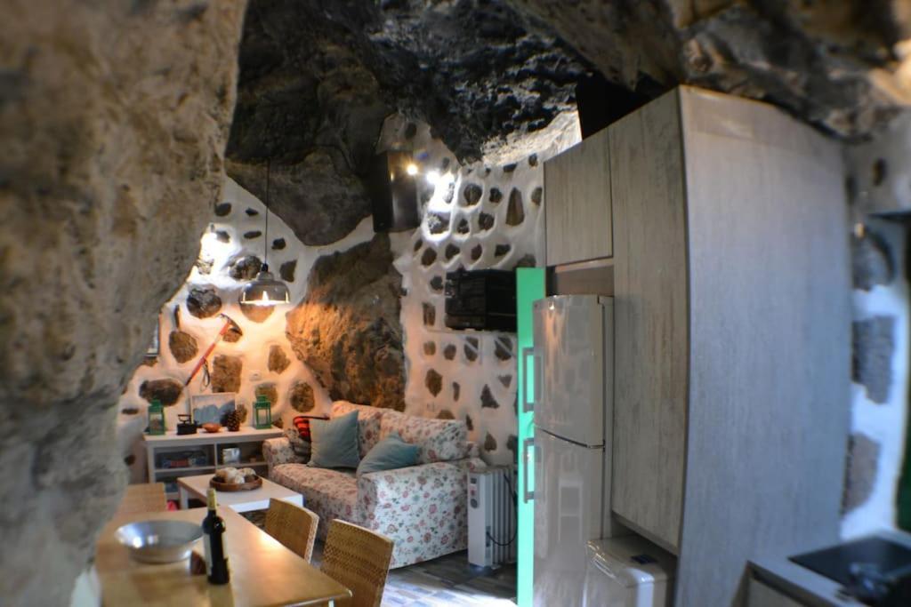 Casa Cueva El Pedregal Tejeda Villa Dış mekan fotoğraf