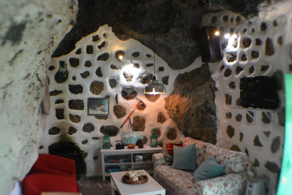Casa Cueva El Pedregal Tejeda Villa Dış mekan fotoğraf